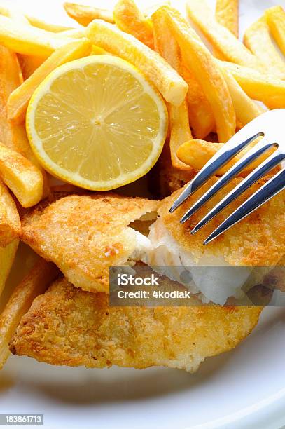 Gebratener Fisch Stockfoto und mehr Bilder von Fettgebraten - Fettgebraten, Fisch, Fische und Meeresfrüchte