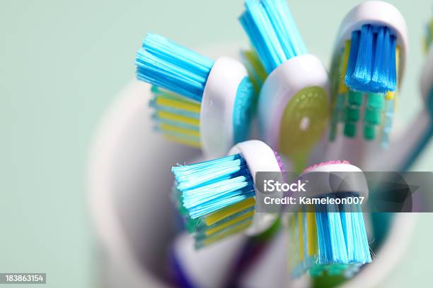 Spazzolino Da Denti - Fotografie stock e altre immagini di Accudire - Accudire, Ambientazione interna, Apparecchiatura odontoiatrica