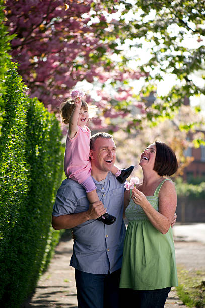 istock happy family 183863783