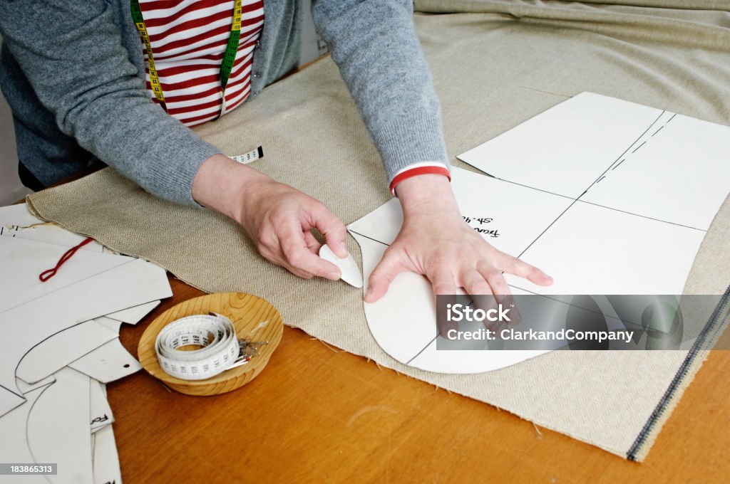 Dressmaker no trabalho - Foto de stock de Adulto royalty-free