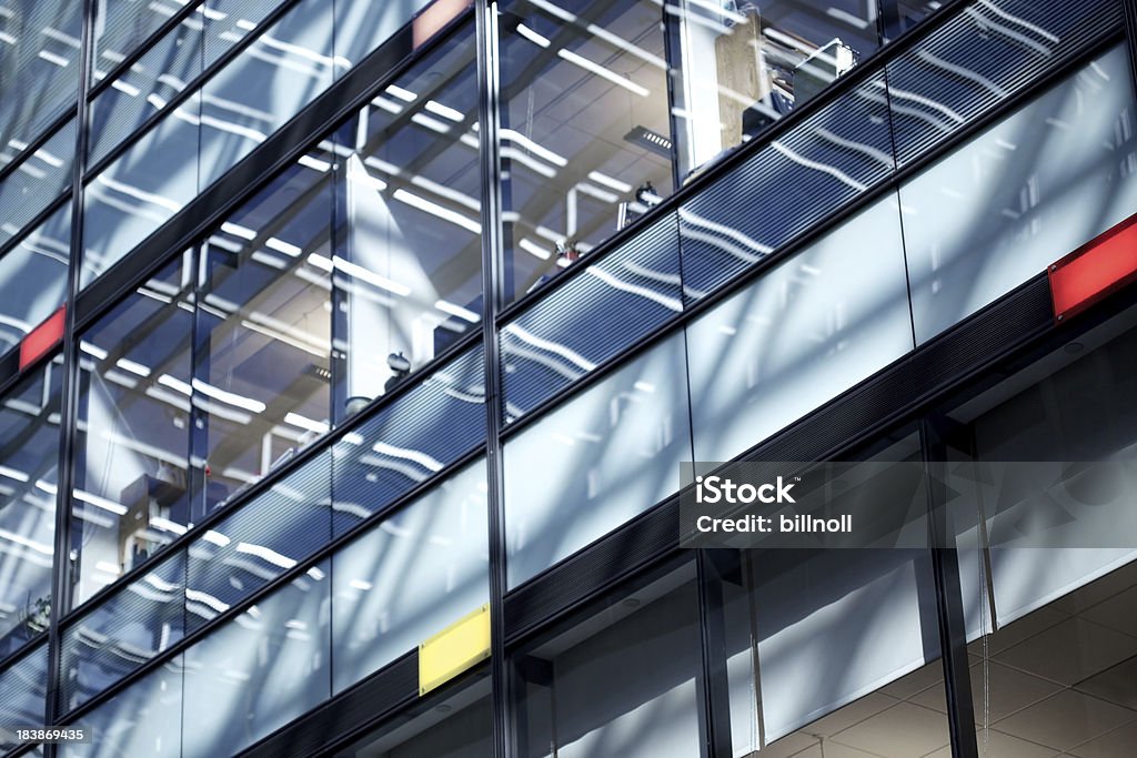 Abstract edificio de oficinas windows - Foto de stock de Abstracto libre de derechos