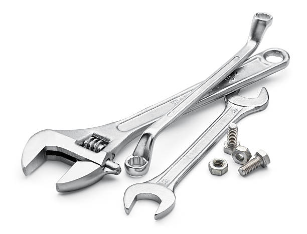 chave de porcas e parafusos - adjustable wrench imagens e fotografias de stock