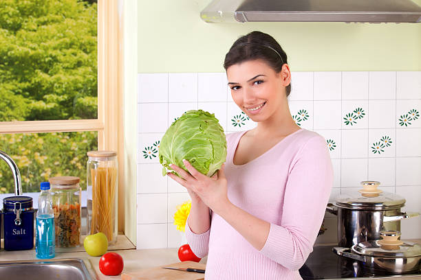 istock Woman and vegetable 183872923
