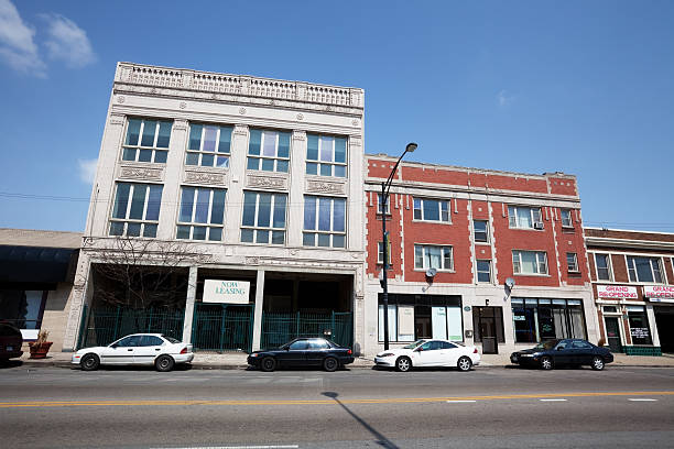 istock Old Commercial Buildings in Chicago Lawn 183873231