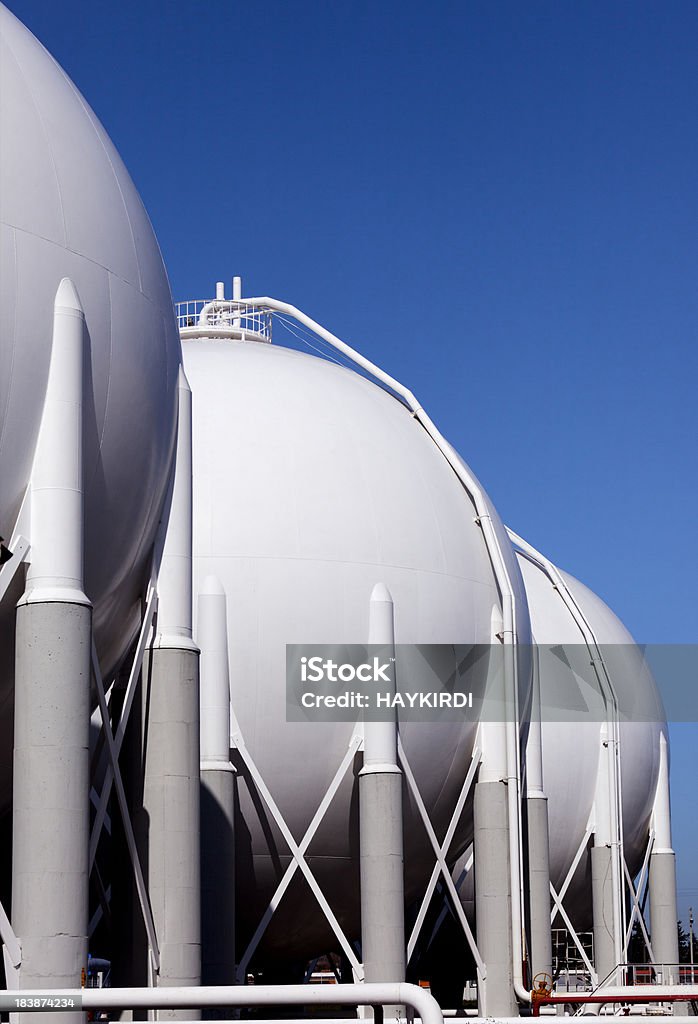 Хранение майки на Нефтехимический завод - Стоковые фото Резервуар для хранения роялти-фри