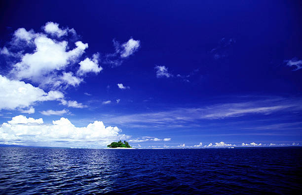 istock Papua New Guinea, island. 183874494