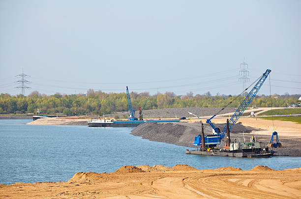 istock Gravel Industry 183875315