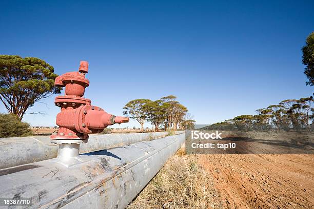 Pipeline To Kalgoorlie Stock Photo - Download Image Now - Australia, Water Pipe, Outback