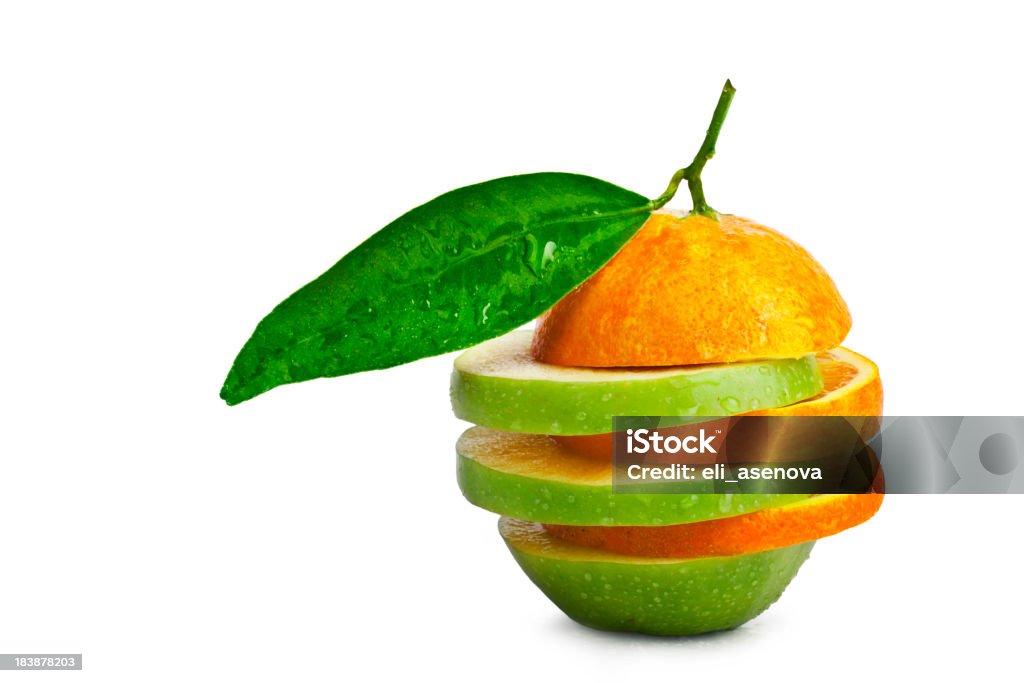 Comparar manzanas con naranjas - Foto de stock de Fruta libre de derechos