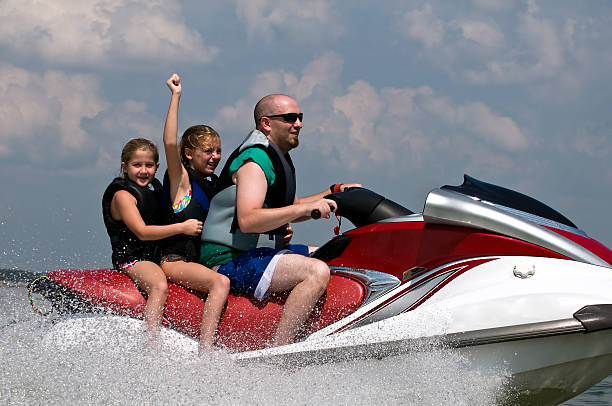 istock Lake fun on personal watercraft 183880042