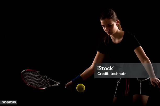 스튜디오 슛 여성 테니스 선수 20-29세에 대한 스톡 사진 및 기타 이미지 - 20-29세, 개념, 개인 경기