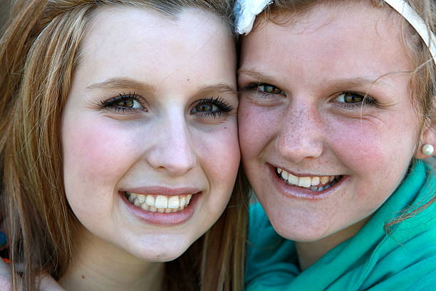 istock Teenage Sisters 183882192