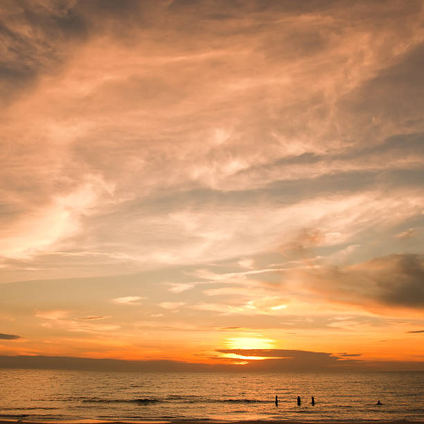 istock Beautiful Ocean Sunset in Australia 183884332