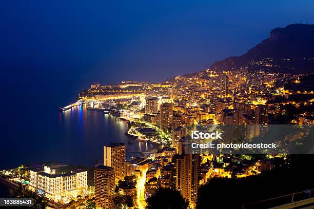 Scatto Notturno Di Monte Carlo Da Costa Azzurra Francia - Fotografie stock e altre immagini di Principato di Monaco