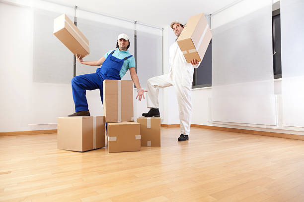 istock Moving into a new house 183886735