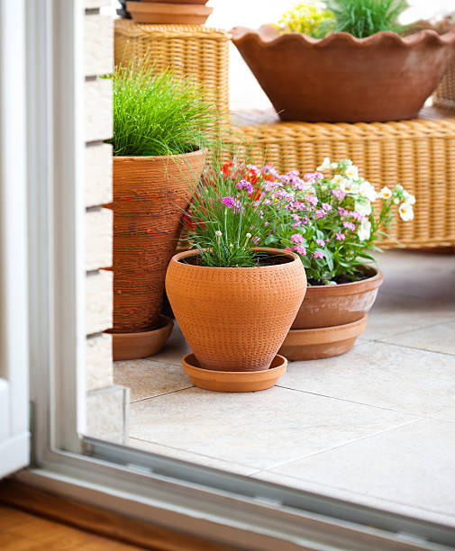 istock Floral decorated balcony 183891724