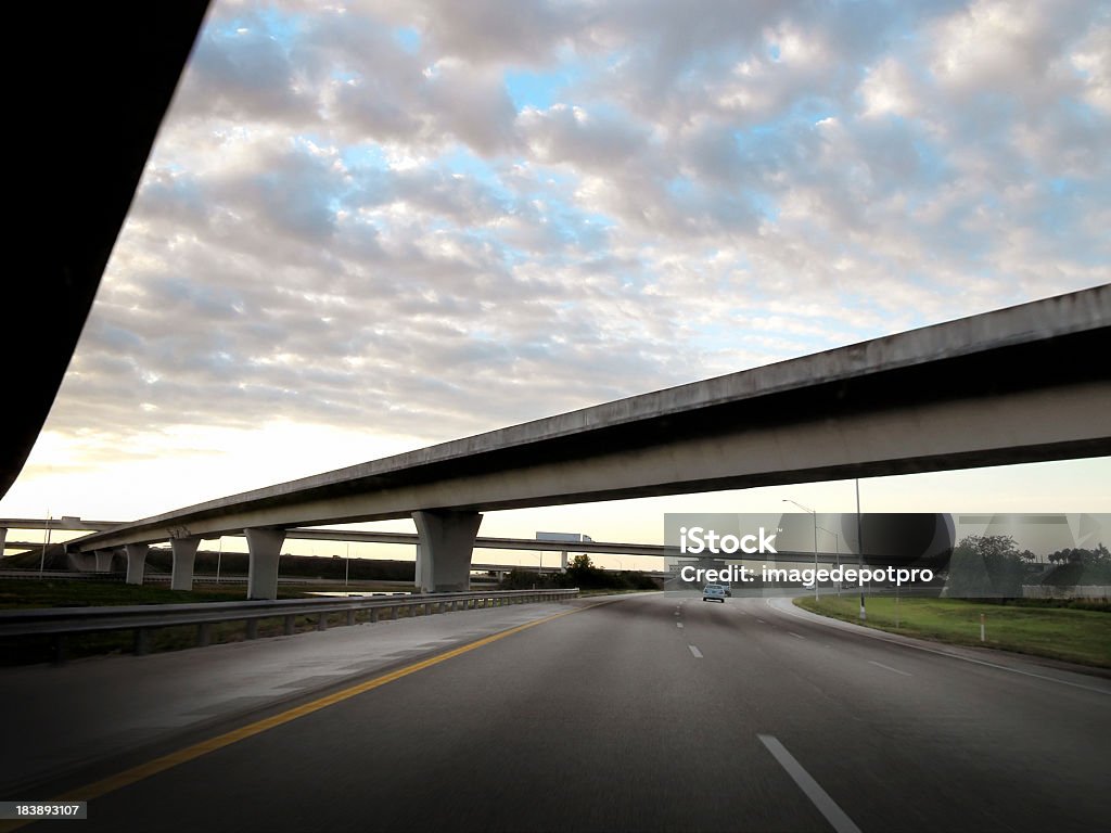 Mañana en la autopista en Miami - Foto de stock de Asfalto libre de derechos