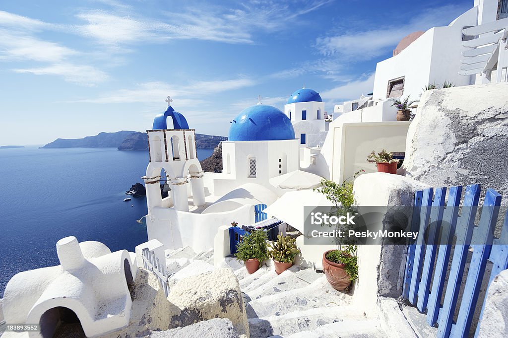 Santorini-Griechenland hellen Morgen Blue Gate mit Blick auf das Mittelmeer - Lizenzfrei Insel Santorin Stock-Foto