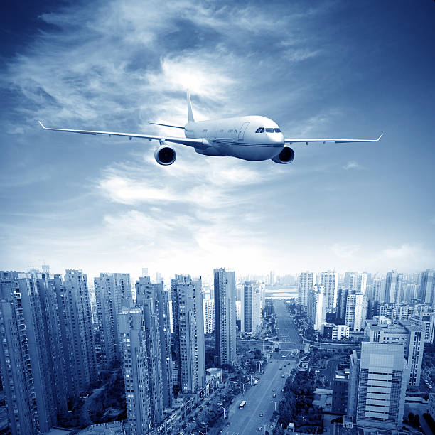 istock Aircraft on the Shanghai sky 183899860