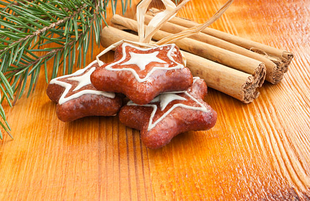 istock Cinnamon sticks, Christmas cookies, decoration. 183905337