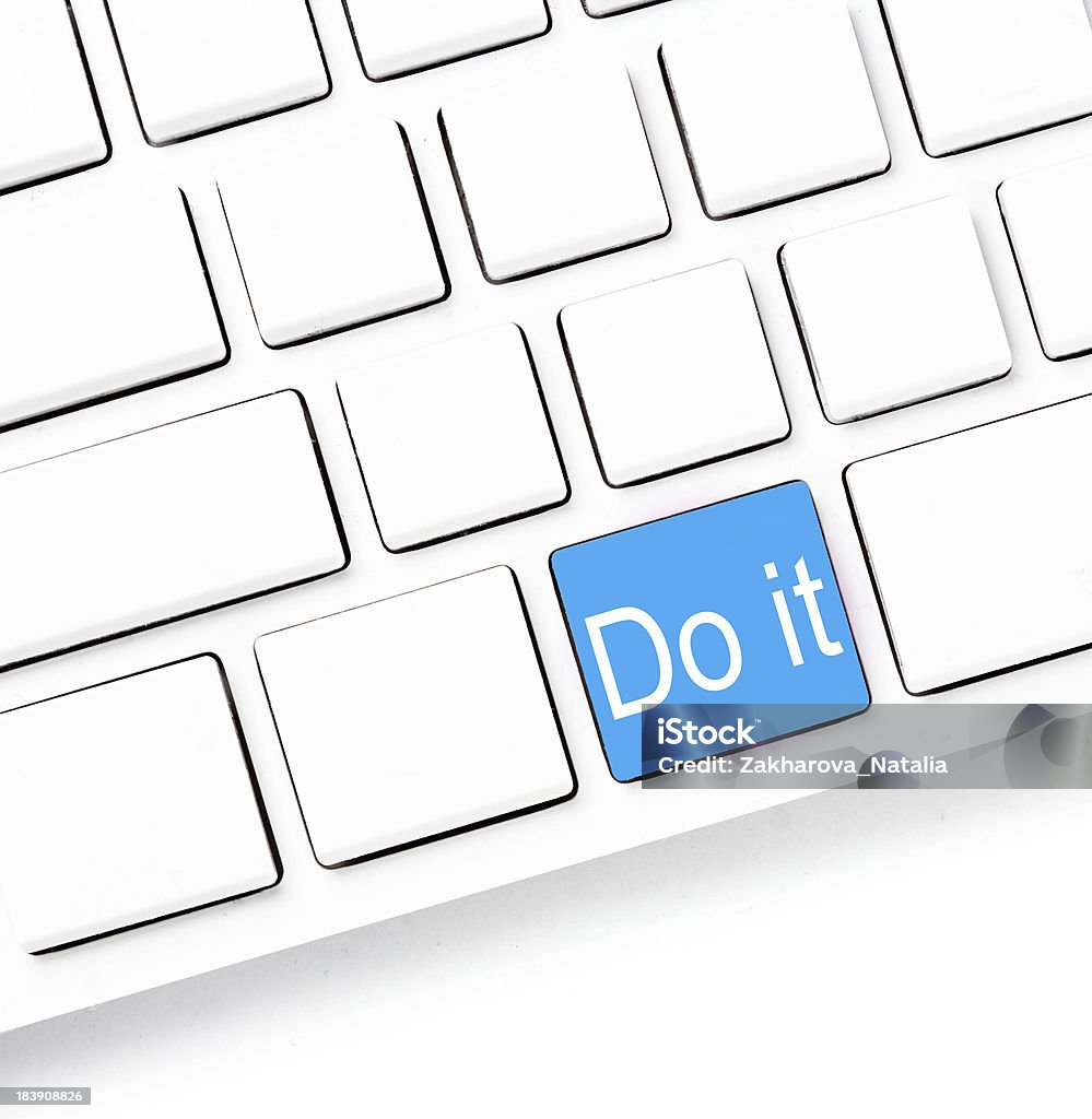 Primer plano de teclado con teclas de vacío y word - Foto de stock de Azul libre de derechos