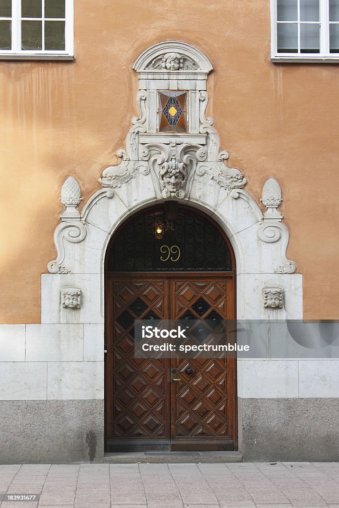 Svedese porta - Foto stock royalty-free di Composizione verticale