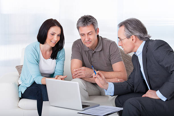 istock Couple Meeting Consultant 183934863