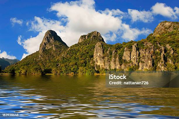 Landschaft Stockfoto und mehr Bilder von Anhöhe - Anhöhe, Baum, Bedeckter Himmel