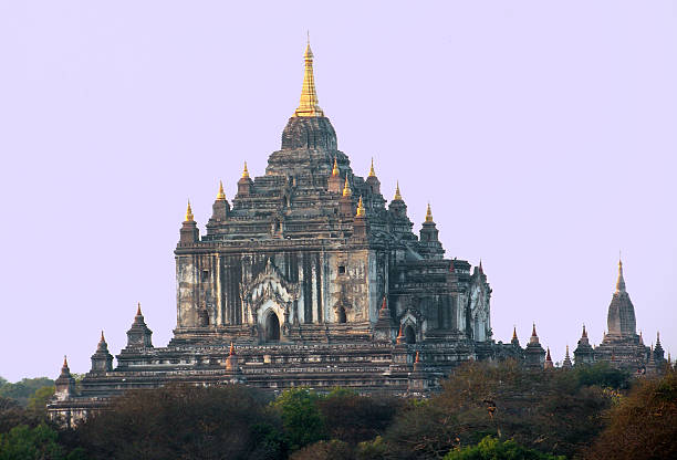 istock That byin nyu Temple 183940538