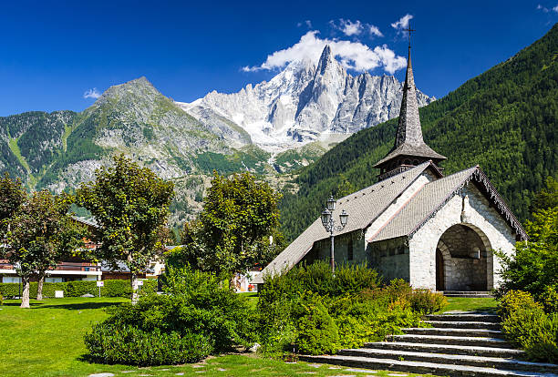 istock The Praz from Chamonix, France 183941026