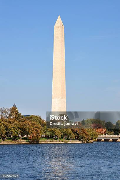 Monumento De Washington - Fotografias de stock e mais imagens de Anterior - Anterior, Capitais internacionais, Destino de Viagem