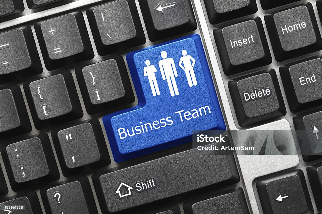Концептуальные клавиатура-бизнес команда (синий ключ) - Стоковые фото Беспроводная технология роялти-фри