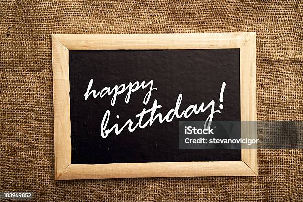Foto de Feliz Aniversário Nota e mais fotos de stock de Aniversário - Aniversário, Carta - Documento, Cartão de Aniversário