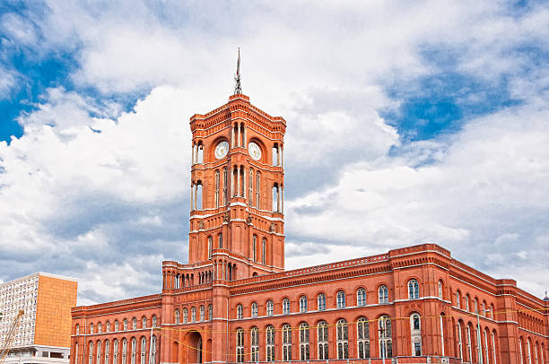 istock Berlin city hall, (rathaus), Alexanderplatz, Germany 183982457