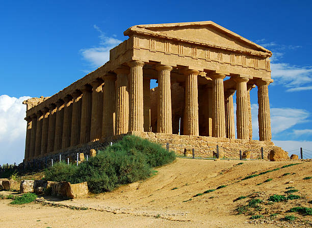 istock Greek temple of Concordia in Agrigento, Sicily 183993485