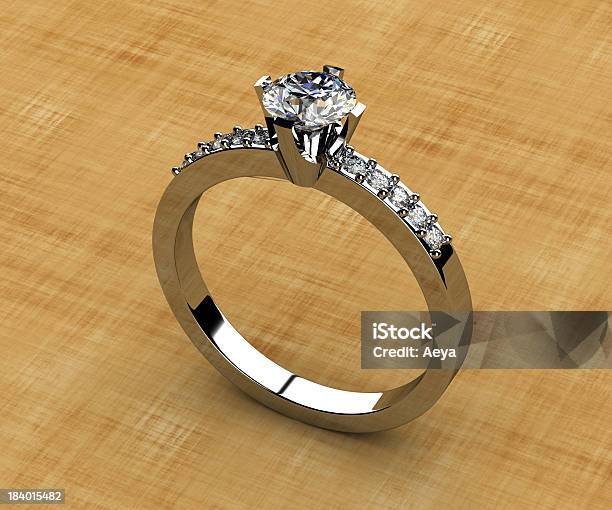 La Bellezza Diamond - Fotografie stock e altre immagini di Accessorio personale - Accessorio personale, Amore, Anniversario