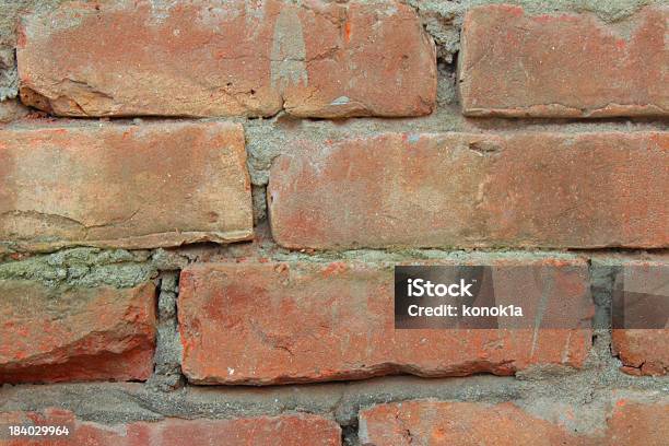 Brick Stockfoto und mehr Bilder von Alt - Alt, Baugewerbe, Beschädigt