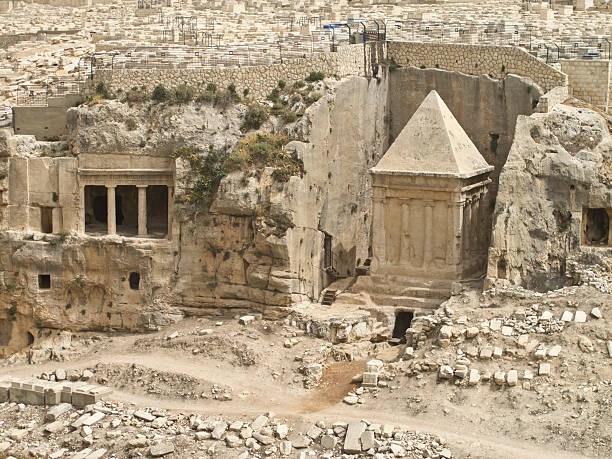 istock The Tomb Of Zechariah 184031960