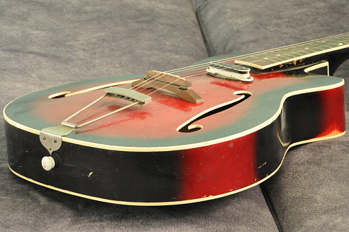 Melodija Menges old ruined vintage archtop jazz guitar 1961.