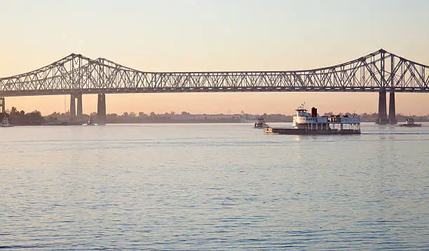 Bridge on Mississippi River in New Orleans, Louisiana