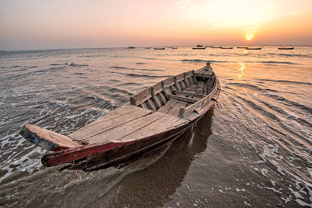 Fisher boat Sunset at the Bay of Bengal with fisher boats bay of bengal stock pictures, royalty-free photos & images