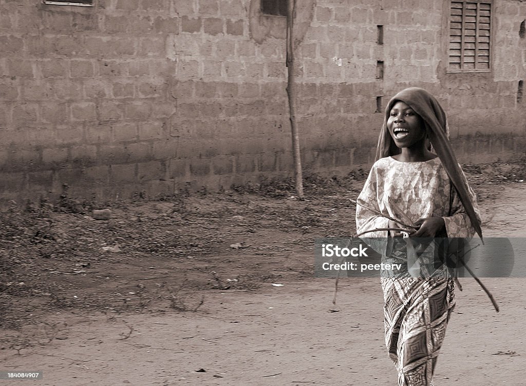 アフリカの少女 - 1人のロイヤリティフリーストックフォト