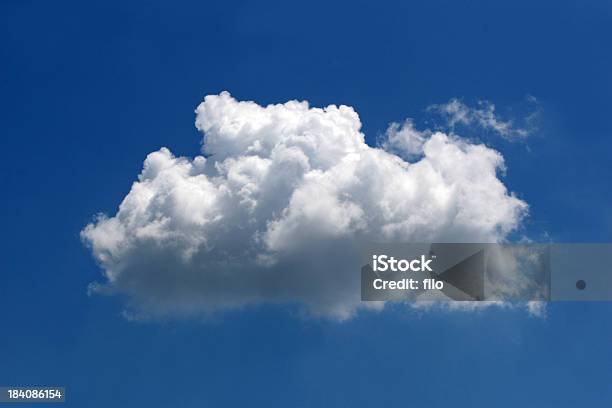 Foto de Uma Nuvem Macios e mais fotos de stock de Aberto - Aberto, Acender, Acima