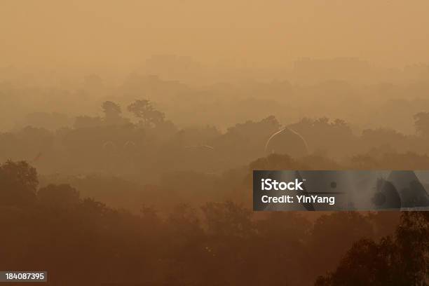 Foto de Delhi Nascer Do Sol e mais fotos de stock de Calor - Calor, Capitais internacionais, Cena de tranquilidade