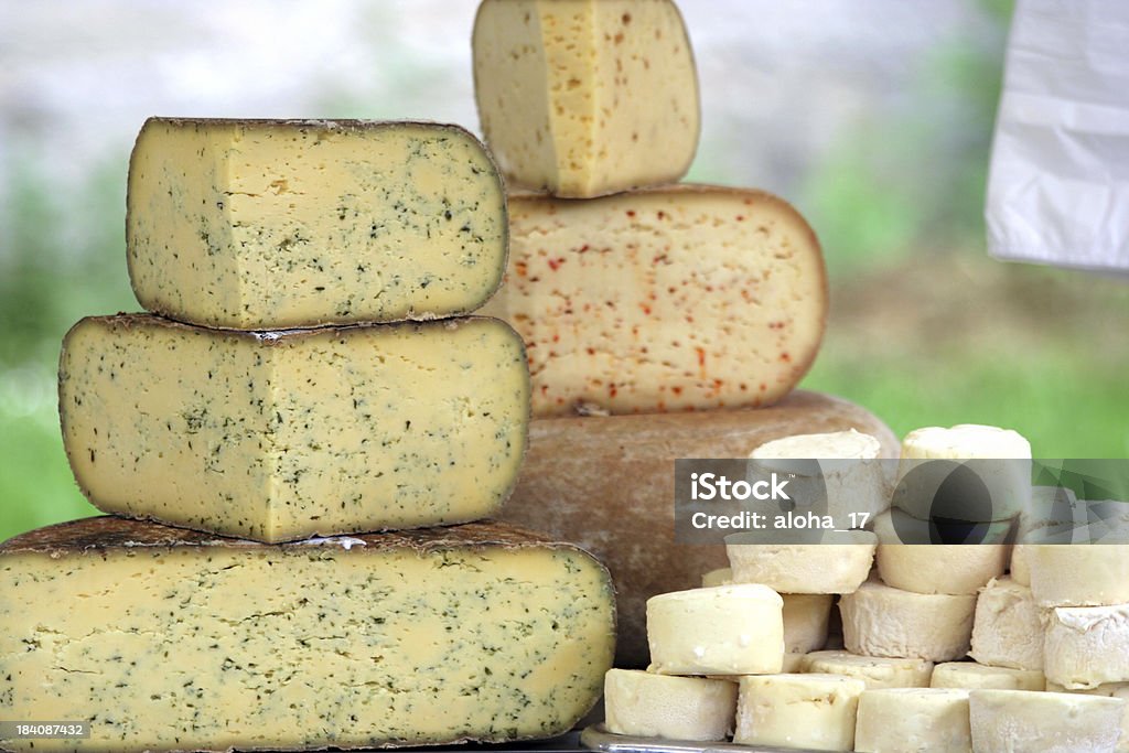 Variedad de quesos - Foto de stock de Alimento libre de derechos