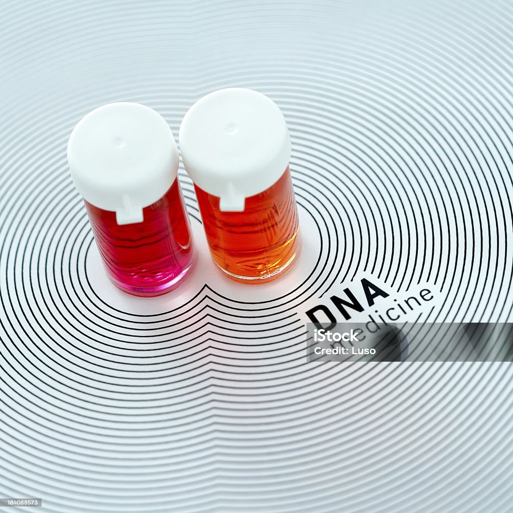 ADN-medicamento - Foto de stock de Medicamento libre de derechos