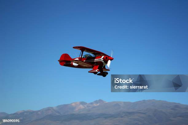 Photo libre de droit de Pitts Spécial 4 banque d'images et plus d'images libres de droit de Aile d'avion - Aile d'avion, Avion, Biplan