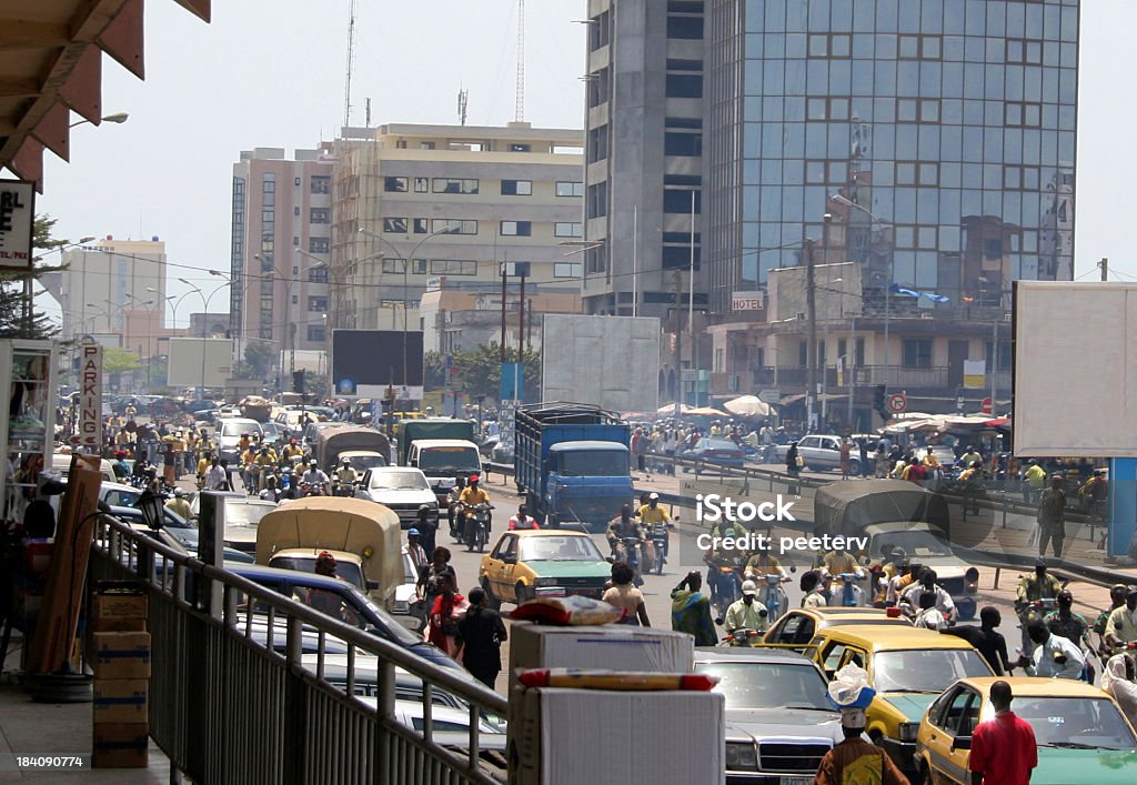 african la vida en la ciudad - Foto de stock de Benín libre de derechos