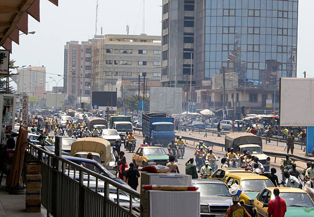 african city life "african city traffic.cotonou, beninmore west africa (benin, ghana, togo, gambia, senegal):" benin stock pictures, royalty-free photos & images