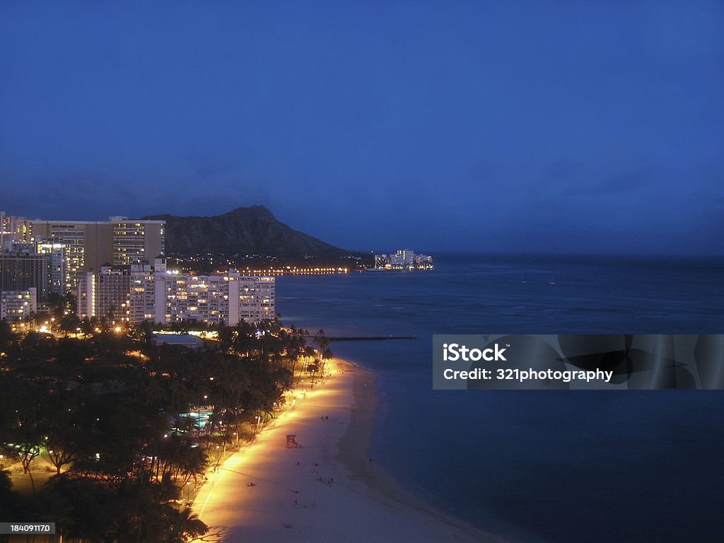 Waikiki Beach bei Sonnenuntergang - Lizenzfrei Big Island - Insel Hawaii Stock-Foto